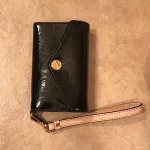 Michael kors wristlet